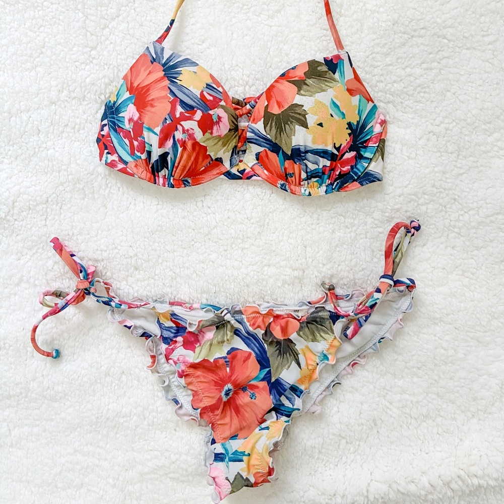 Hollister Floral Bikini